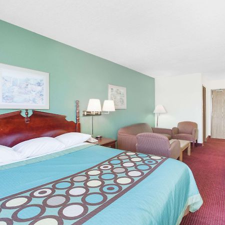 Super 8 By Wyndham Kennett Motel Kültér fotó
