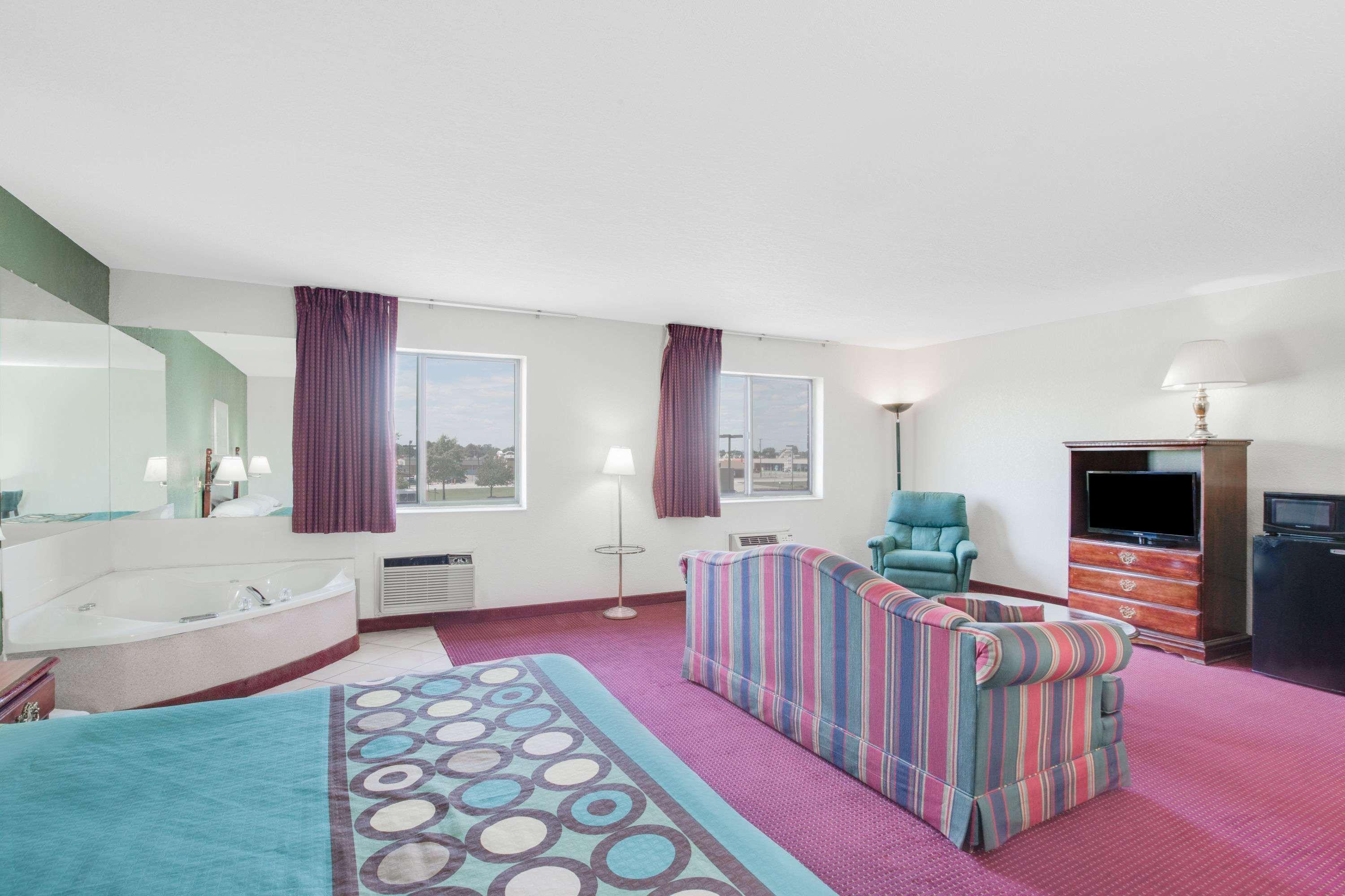 Super 8 By Wyndham Kennett Motel Kültér fotó
